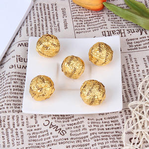 厂家批发经典趣味散装坚果巧克力结婚糖果固体糊状休闲零食情人节小甜食 - Product Image 3