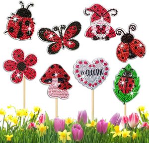 Kits de peinture de diamant de papillon de 8 PCS, kits d'art de diamant pour la décoration de jardin, kits d'art de diamant de piquets de <span class=keywords><strong>coccinelle</strong></span> pour des adultes - Product Image 3