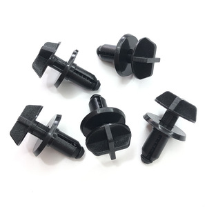 Clip de fixation de calandre 27mm 7mm 17.2mm en plastique pour pare-chocs et passage de roue Ford - Product Image 4