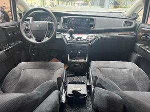 Auto Usata Honda Odyssey 2021 2.0L Edizione Sharp Comfort, Basso Chilometraggio, MPV Familiare in Ottime Condizioni - Product Image 6