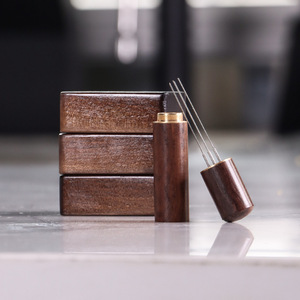 Ensemble de brosses à café L-BEANS, manche en bois d'ébène, outils en acier inoxydable pour le nettoyage de l'expresso et le café filtre. - Product Image 4