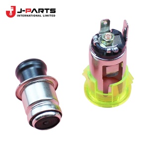 Bouton et ensemble d'éléments, allume-cigare pour Toyota Hilux LN106 1988-1997 OE 85520-20080 8552020080 - Product Image 4