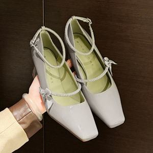 รองเท้าส้นสูงแฟชั่นสำหรับผู้หญิง รุ่น Evergreen สำหรับฤดูร้อน  วัสดุหนัง  หัวแหลมเล็ก  ส้นเข็มสูงพิเศษ  กันลื่น - Product Image 1