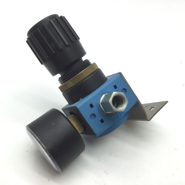 Plc Lr-1/8-s-b-npt Pneumatic Regulator, W/ 0-230psi Gau for Warranty Product