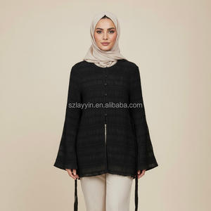 Ropa deportiva Conjunto de tres piezas Elegante cuello de manga larga para mujer Abaya musulmana transfronteriza Interior básico para Oriente Medio ODM suministrado - Product Image 1