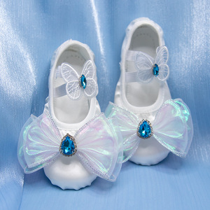 Chaussures <span class=keywords><strong>de</strong></span> danse pour bébé <span class=keywords><strong>de</strong></span> haute qualité avec semelle antidérapante, design élégant avec nœud papillon, dessus en satin respirant, doublure en coton - Product Image 4