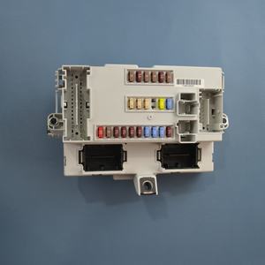 Nuevo Cherokee BCM Patriot <span class=keywords><strong>Renegade</strong></span> Freemont Punto Bravo Linea Body Computer Board 503441161401 - Product Image 4