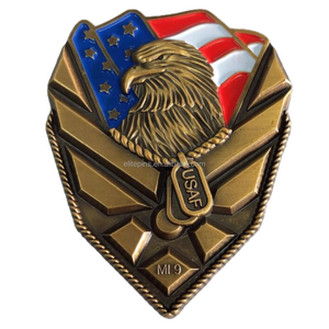 Épingles en émail en forme d'étoile personnalisées en gros insigne de conception de drapeau patriotique pour les anciens combattants - Product Image 4