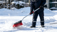 Grattoirs à glace pour pare-brise de voiture et brosse à neige extensible avec poignée en mousse et rotation à 360° °   Tête de brosse pivotante pour voiture, camion et SUV