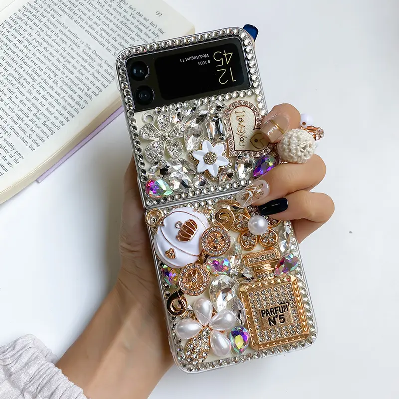 Luxury Bling Diamond Pumpkin Car Soft Phone Case for Samsung Galaxy Z Flip 3 Fold 3 Girls Style 3D Crystal Case Cover