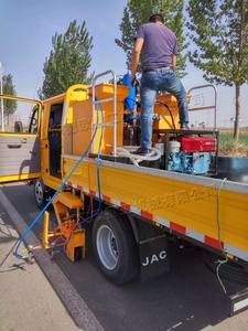 Vehicle <b>Mounted</b> Cold <b>Spray</b> Road Marking Machine, Driving Thermoplastic Line Marker for Parking Lot Construction - Product Image 4