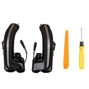 Luces Intermitentes LED Modificadas para Espejo Retrovisor de Toyota <span class=keywords><strong>Prius</strong></span> Serie <span class=keywords><strong>PRIUS</strong></span> 60, Modelos <span class=keywords><strong>2023</strong></span>, 12V 12W, Color <span class=keywords><strong>Amarillo</strong></span>, Marca JC - Product Image 1
