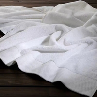 Lot de 2 serviettes en coton de style turc à séchage rapide de 60x30 pouces, légères et polyvalentes, au design compressé.