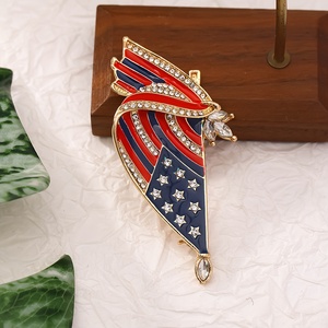 Personnalisez les anneaux <span class=keywords><strong>de</strong></span> <span class=keywords><strong>serviette</strong></span> <span class=keywords><strong>de</strong></span> drapeau <span class=keywords><strong>de</strong></span> Rhinestone d'or pour le décor <span class=keywords><strong>de</strong></span> jour <span class=keywords><strong>de</strong></span> l'indépendance <span class=keywords><strong>du</strong></span> 4 juillet Premium Metal - Product Image 3