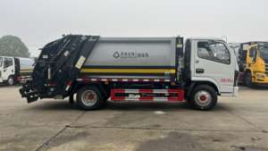 Camión de basura de compresión diésel Dongfeng de 4,2 m con certificación de calidad y servicios personalizados - Product Image 3