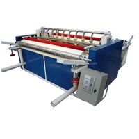 Machine à rembobiner le papier toilette de 1600 mm, petite ligne de production de rembobineuses de rouleaux de papier