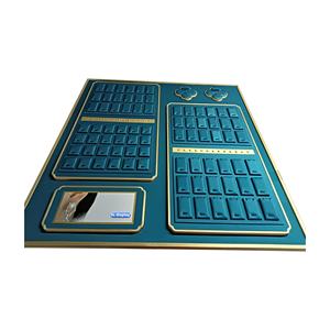 Luxury velvet necklace <b>jewelry</b> display portrait neck stand props Custom Material wooden display Design <b>Jewelry</b> Display Stand - Product Image 1