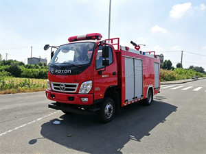 Camion de lutte contre les incendies forestiers Foton 4x4 tout-terrain 2500L, haute garde au sol, véhicules de lutte contre les incendies hors route pour le sauvetage en montagne - Product Image 4