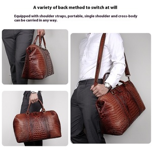 Sac de voyage de grande capacité en cuir véritable gaufré de crocodile à la mode pour hommes sac de messager à bandoulière à <span class=keywords><strong>main</strong></span> - Product Image 5