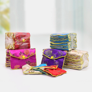 Bolsa de embalaje de joyería al por mayor con cremallera, bordada, estilo antiguo, para guardar collares, pulseras, pendientes y anillos - Product Image 6