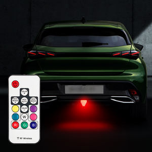 <span class=keywords><strong>Feu</strong></span> arrière de frein clignotant 19LED haute visibilité 2W <span class=keywords><strong>Feu</strong></span> de sécurité universel pour <span class=keywords><strong>remorque</strong></span> de camion - Product Image 3