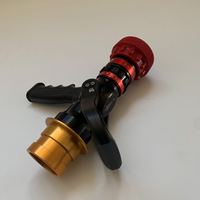 Vente directe d'usine, buse à jet d'eau à poignée pistolet, équipement et accessoires de lutte contre l'incendie à commande individuelle, pistolet à incendie réglable