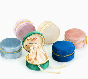 Custom Logo PU Leather <b>Travel</b> <b>Jewelry</b> <b>Case</b> Portable Velvet Jewellery Box Organizer with Zipper for Necklace Earrings Rings - Product Image 1