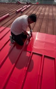 Scellant de toiture métallique moderne <span class=keywords><strong>en</strong></span> PVC, matériau imperméabilisant et hydrofuge pour application <span class=keywords><strong>en</strong></span> rouleau sur les toitures extérieures et les sous-sols - Product Image 2