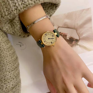 <span class=keywords><strong>Nouvelle</strong></span> <span class=keywords><strong>montre</strong></span> de luxe pour femme 2026, cadran rond en cristal, bracelet en cuir véritable, mouvement mécanique, <span class=keywords><strong>montre</strong></span> de haute qualité Cartieres - Product Image 4