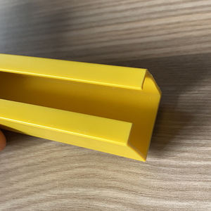 Soportes de tapones de rieles de plástico de pared simple PP de grado alimenticio de buena calidad para boquilla de tapa de pico - Product Image 2