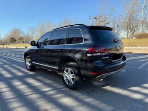 Volkswagen <span class=keywords><strong>Touareg</strong></span> 3.6FSI <span class=keywords><strong>V6</strong></span> 2010, édition standard, sièges en cuir, conduite à gauche, vente flash, voiture d'<span class=keywords><strong>occasion</strong></span>, prix avantageux - Product Image 6