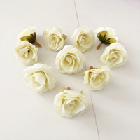 Mini-têtes de roses artificielles en soie vintage de 3 cm, petites roses idéales pour les bouquets de mariage, les projets de bricolage et les décorations de fêtes à domicile