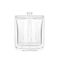Flacon de parfum vide rectangulaire de luxe 100 ml avec surface rayée, bouchons modernes et pulvérisateur à sertir