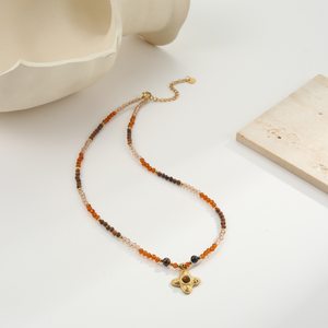 Collar con colgante de cuentas de piedra natural de acero titanio, elegante y moderno, versátil y de estilo francés. - Product Image 4