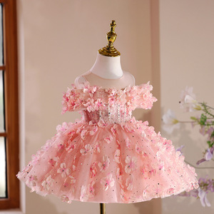 Robe de Fée Haut de Gamme pour Filles de 1 à 10 Ans, Modèle Fantaisie avec Appliques Florales, Idéale pour Mariages - Vente en Gros - Product Image 2