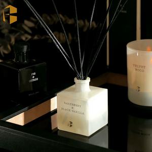 プライベートラベルスクエアシェイプゴールド電気メッキリードディフューザーボトル芳香剤高級アロマリードディフューザーボックス付き - Product Image 2