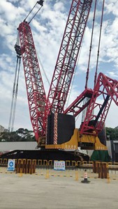 Sany Crawler Crane 2020 Model 700 Ton <b>Used</b> <b>Machinery</b> with Cummins Engine and 177m Lifting Height - Product Image 3