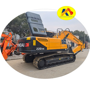 Excavadora Usada Hyundai 220LC-9S en Buen Estado, con Motor Doosan 220LC 210LC, Bomba de Caja de Cambios y Rodamientos, Fácil Operación - Product Image 1