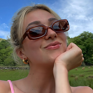 Nouvelles Lunettes de Soleil Tendance pour Femmes, Style Rétro Décontracté, Protection UV400, Verres Optiques en Acrylique, Petite Monture PC de Marque Designer - Product Image 3