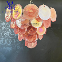 Grand lustre vintage médiéval français, suspension en verre en forme de disque tourbillonnant rose empilé pour villa, salon, salle à manger et grands espaces