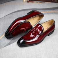 Mocassins de luxe pour hommes à pampilles en cuir verni brillant, chaussures à enfiler rouge bordeaux, pour occasions formelles, affaires, mariage, design OEM/ODM