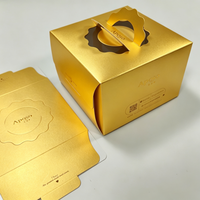 Boîte en carton carrée de luxe haut de gamme avec logo personnalisé imprimé, impression UV et dorure à chaud pour cadeaux, pain et desserts
