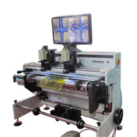 Machine de montage de plaques pour manchons flexographiques