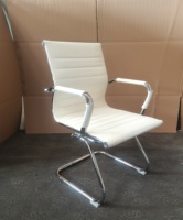 Chaise de bureau ergonomique moderne en cuir PU, dossier mi-haut, réglable, avec base chromée et roulettes, idéale pour salle de sport, école, réception