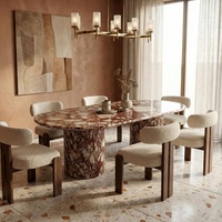 Table à manger ovale en marbre Calacatta rouge sur mesure avec piédestal cannelé artisanal – Décoration intérieure