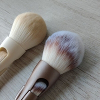 Set Kuas Makeup Magnetik 4-in-1 Desain Baru, Dapat Dilepas, Profesional, Kosmetik, Logo Custom OEM ODM untuk Foundation dan Bedak