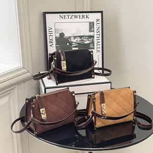 Retro Handbag Women Simple Style Fashion Casual One-Shoulder Cross-Body Small Chain <b>Square</b> Bag - Product Image 1