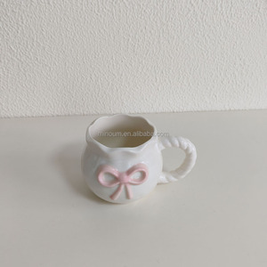 <span class=keywords><strong>Tazza</strong></span> in ceramica <span class=keywords><strong>rosa</strong></span> creativa con Design Bowknot goffrato <span class=keywords><strong>tazza</strong></span> da caffè da 330ml per uso quotidiano e regali - Product Image 6