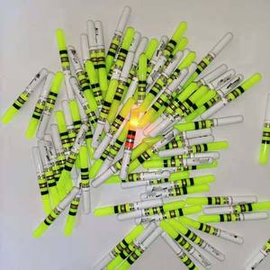 ไฟตกปลาแบบขายส่งปี 2025 พร้อมแบตเตอรี่ ไฟ LED สำหรับตกปลา ไฟแท่งเรืองแสงสำหรับตกปลา อุปกรณ์เสริมสำหรับทุ่นลอยน้ำ - Product Image 4