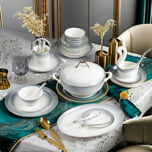 Ensemble de vaisselle en céramique, bol et assiette, vaisselle en porcelaine fine de qualité supérieure, design papillon écologique, vente en gros pour usage domestique - Product Image 5